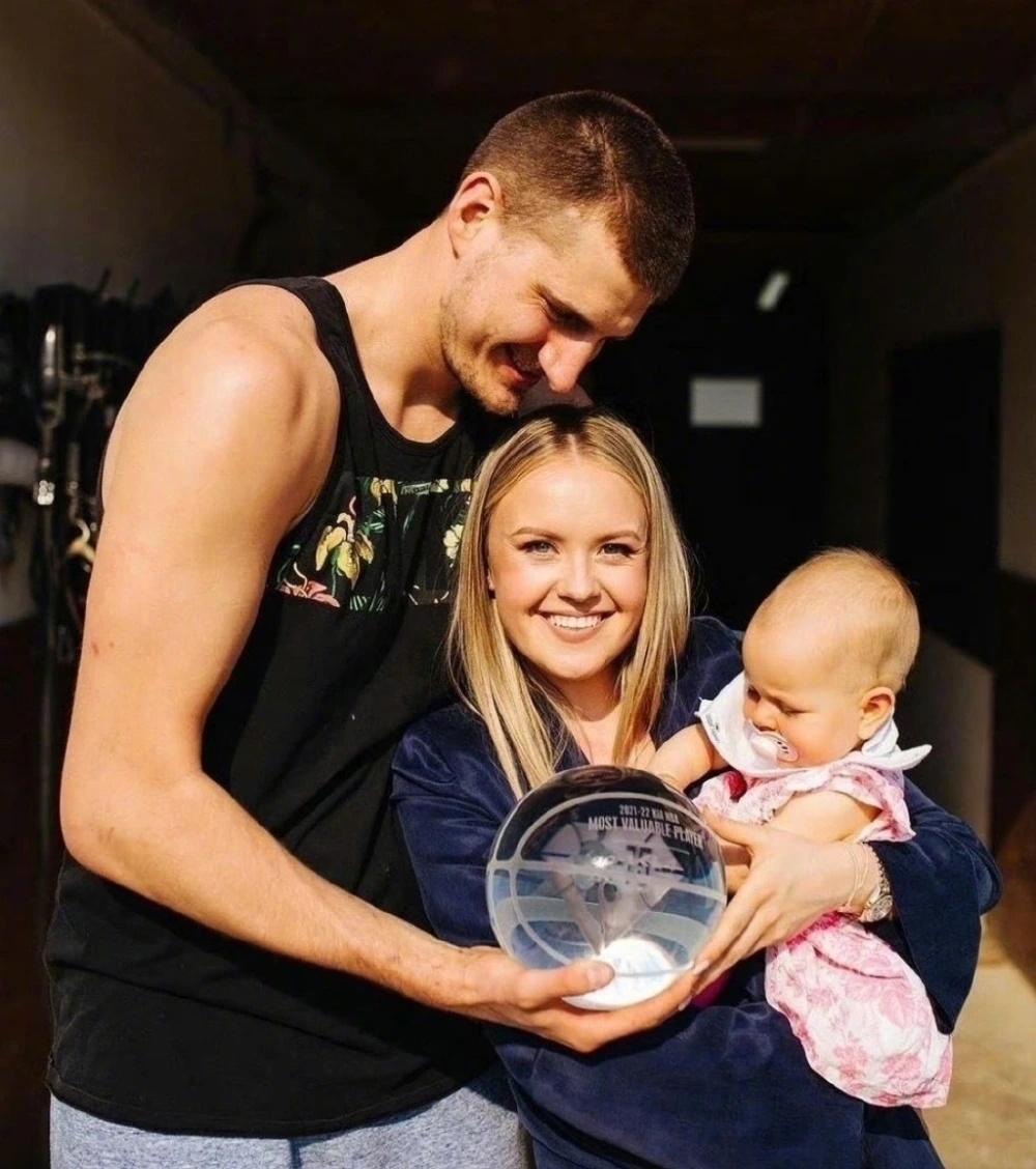 NBA局中人｜陪女友读书顺便打个NBA？约基奇的成功之道你或许不懂