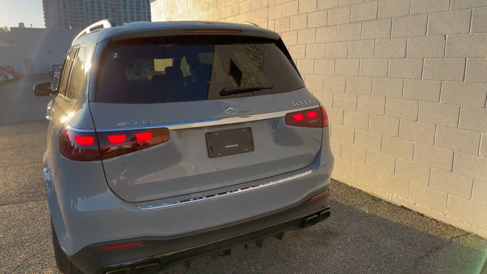 运动与大气感兼顾中期改款奔驰amggls63大量实拍图发布