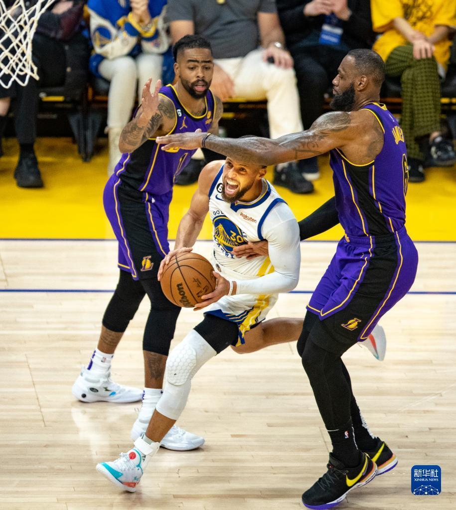 nba季后赛:勇士胜湖人_腾讯新闻