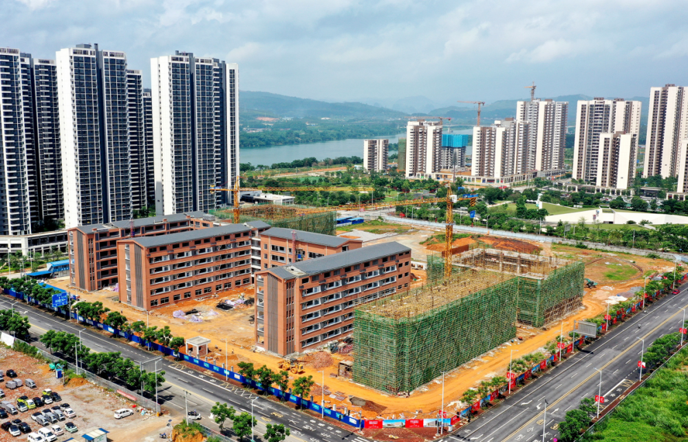 柳北区实验中学露出芳容今年9月份投入使用