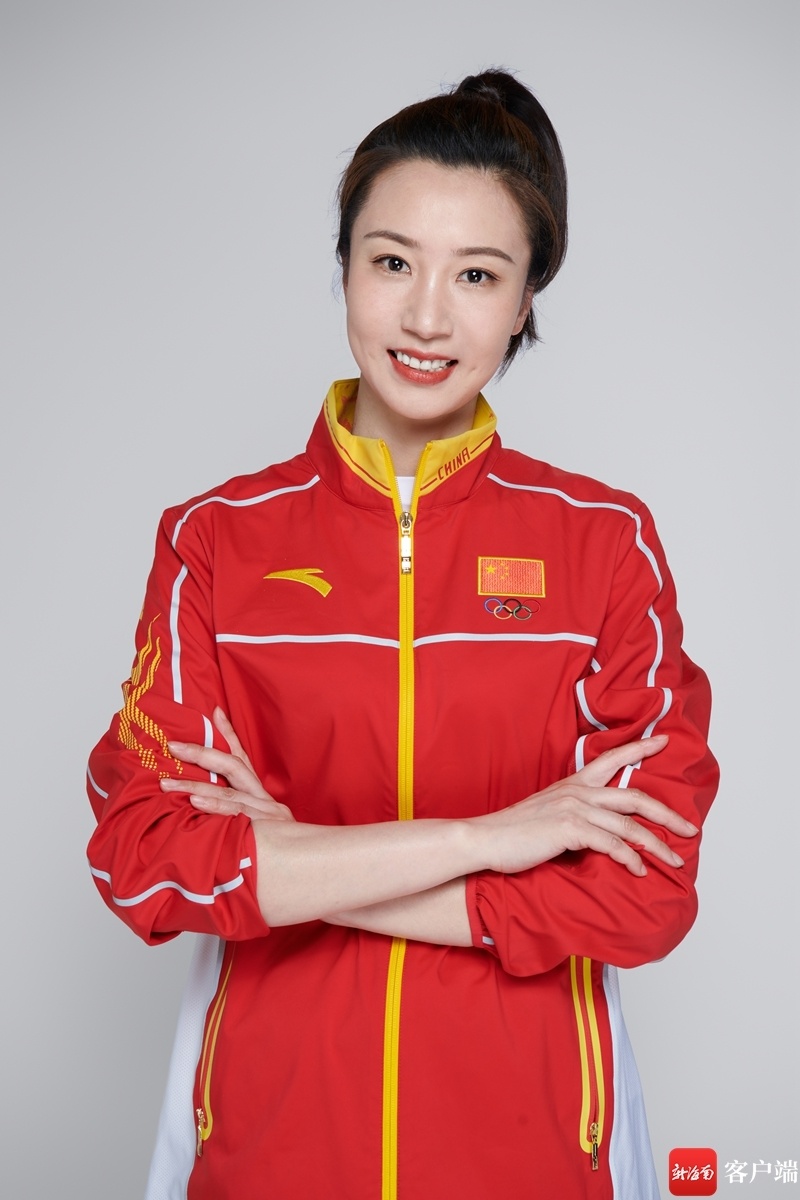 海南村va女排前国手李颖抵达海南希望文昌排球越来越好