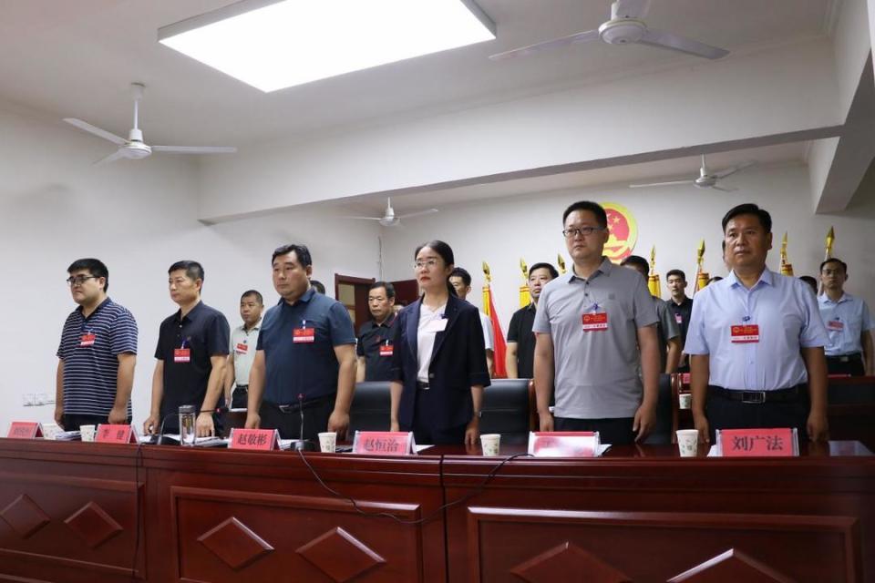 台儿庄区张山子镇第十七届人民代表大会第七次会议召开