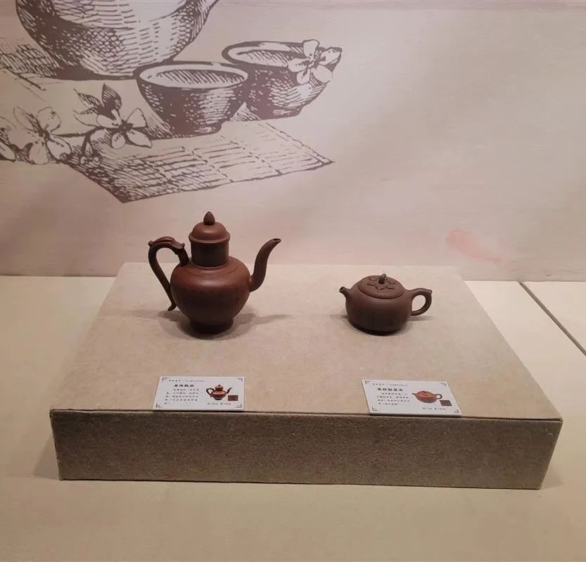 阿拉善博物馆还开展了"紫瓯春华——历代紫砂壶精品展""阿拉善博物馆