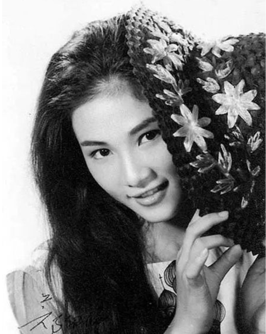 郑佩佩去世 享年78岁