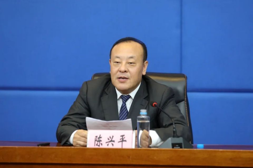 陈兴平当选齐齐哈尔市人民政府市长-腾讯新闻