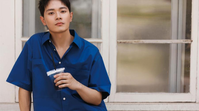 专访曹骏8岁入行16岁演宝莲灯我喜欢演员这个身份