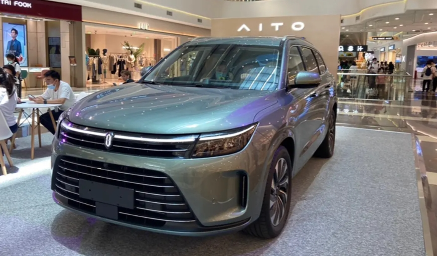 图文丨车机是华为,就是华为车了?明明是赛力斯的问界m7凭什么火?