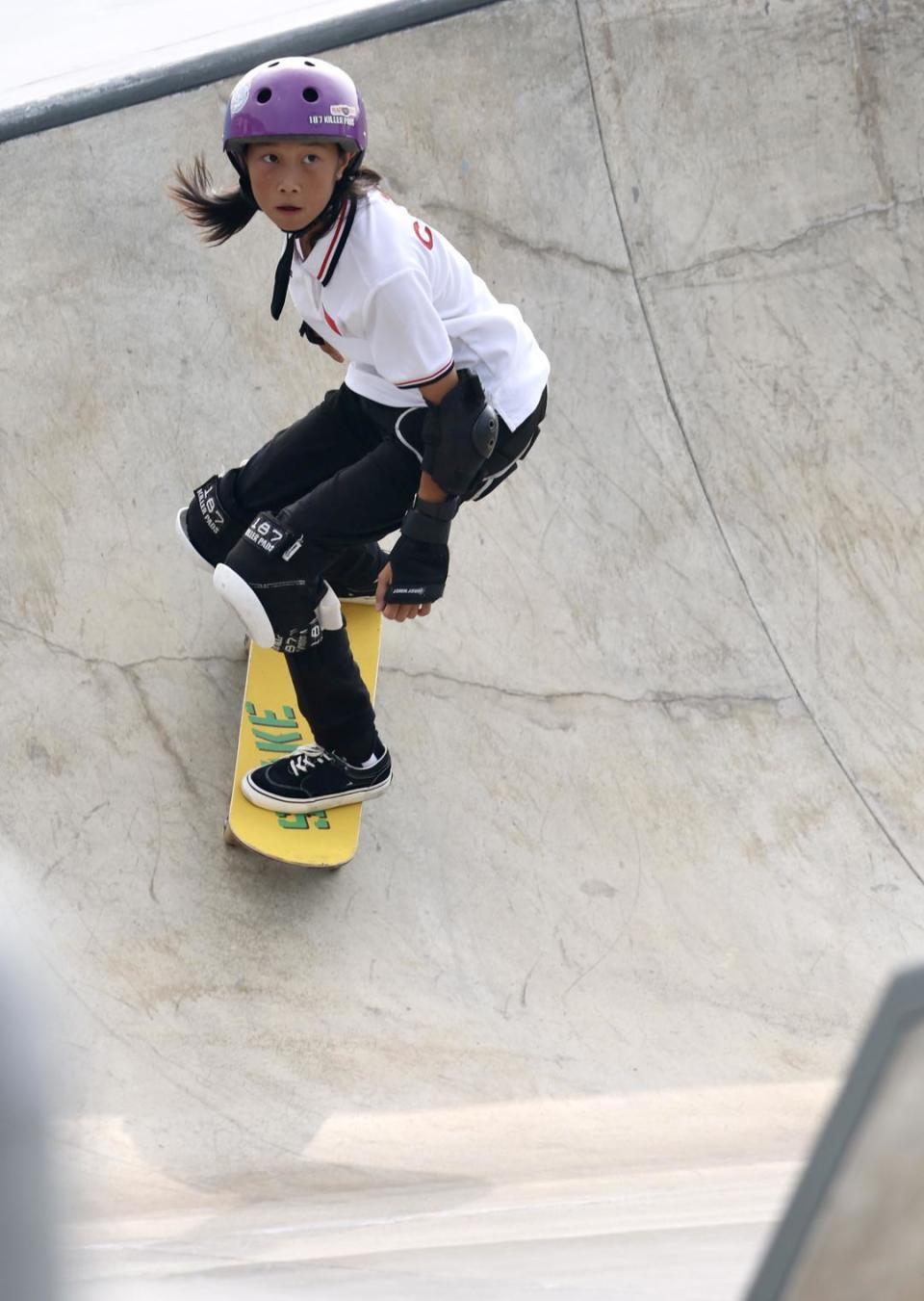 山东滑板"天才少女"崔宸曦距离参加巴黎奥运只有"一步之遥"