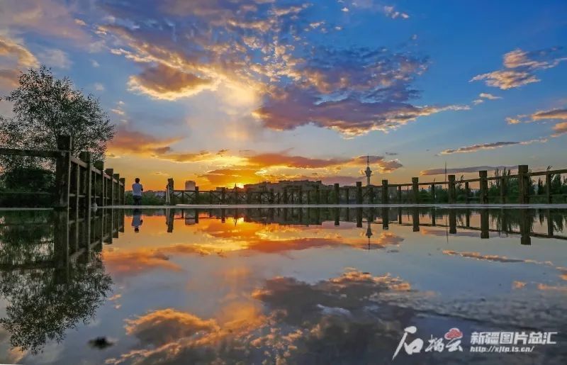 快来打卡!喀什古城日落霞光景观入选全国天气气候景观观赏地