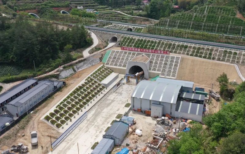 六庆铁路岳西站先行工程有序推进