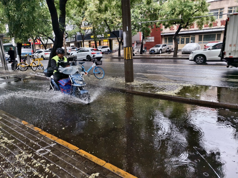 这些易积水路段请快打通排水"经络"