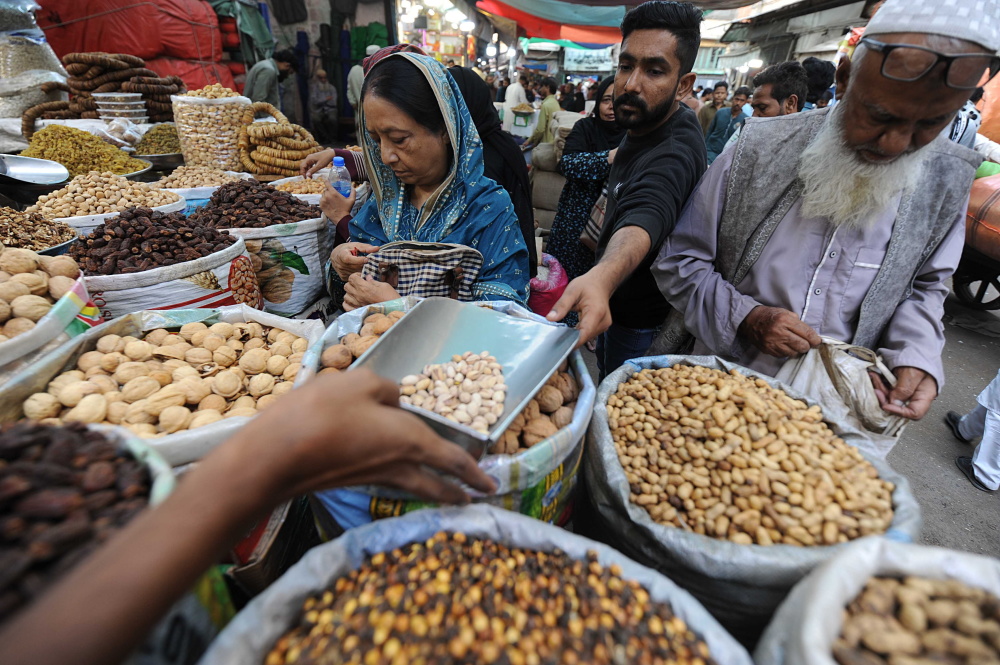 卡拉奇的干果市场-腾讯新闻