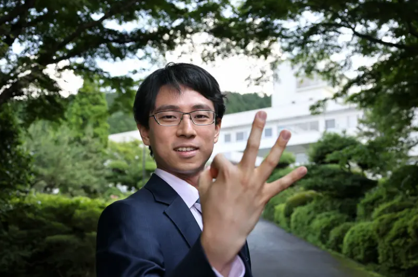 一力辽拒绝大逆转本因坊三连霸 二连胜二连败后决胜局击退芝野虎丸