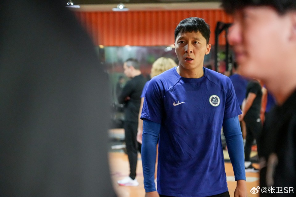 备战沧州张卫晒训练照并配文所有热爱的事情都要不遗余力