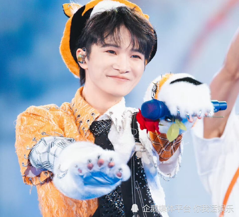 谁是2026春晚人气王？马年春晚首次彩排，周深丁禹兮刘宇宁受关注_腾讯新闻