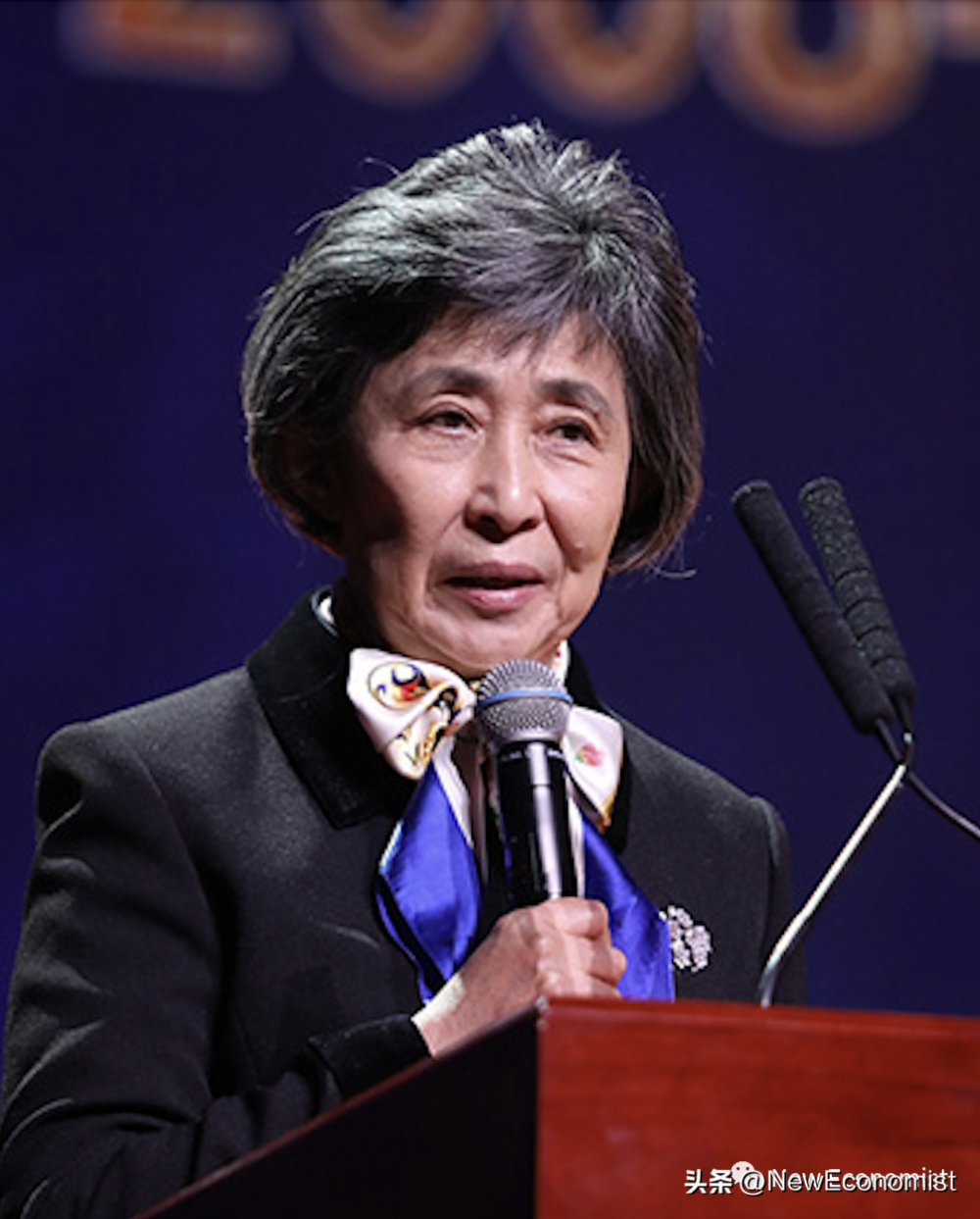 中国经济学家圈多样性璀璨发展 盘点令人尊敬的女性经济学家_腾讯新闻