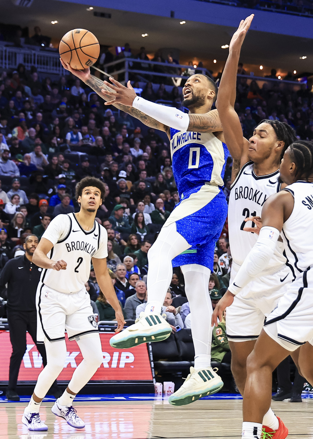 篮球nba常规赛雄鹿胜篮网2