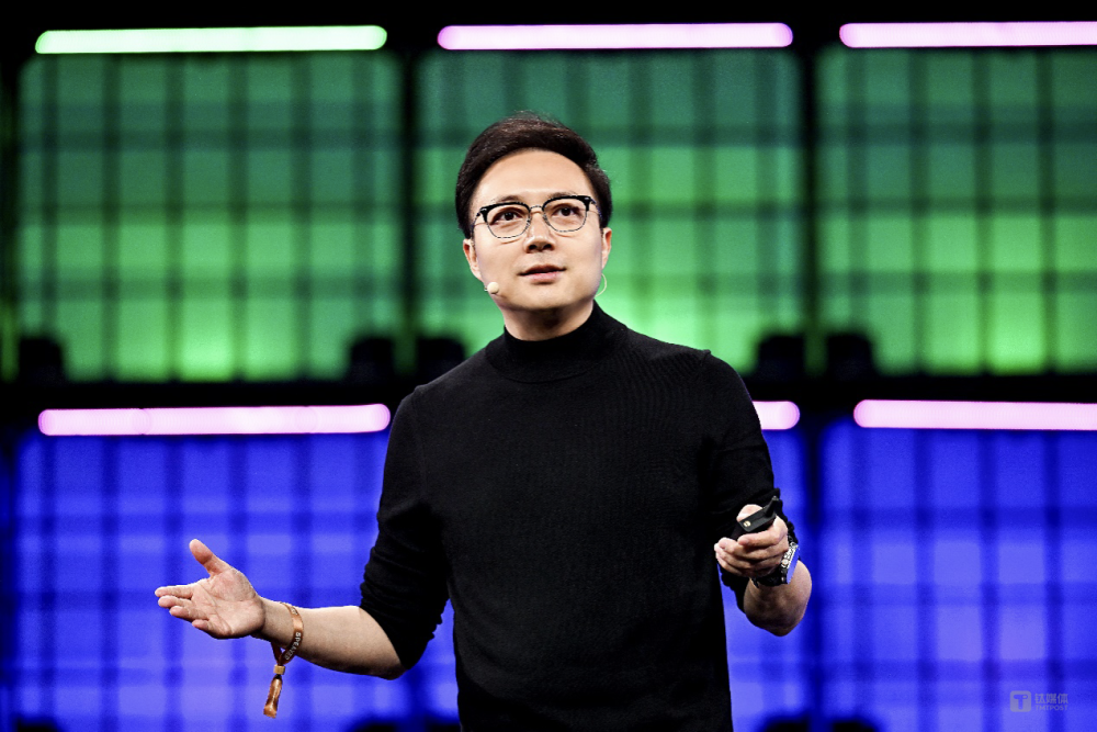 特斯联联合buttons发布多模态多智能体协作智能体hali