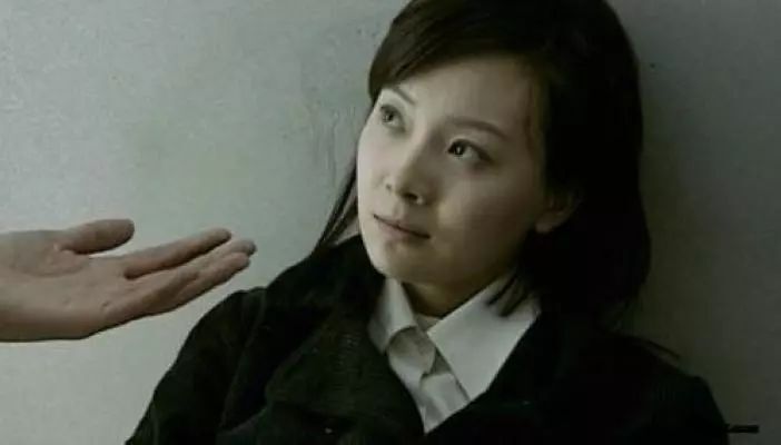 黄依依《捕风篇》的主人公钱之江倒是有点接近李侠这样传统的革命者