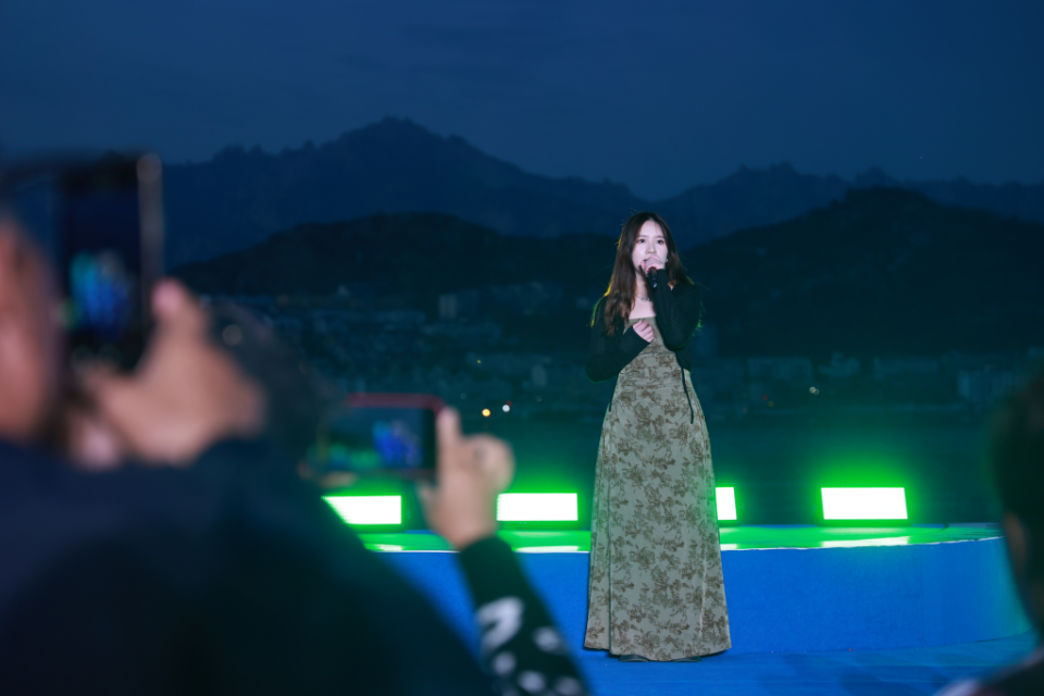 崂山区沙子口街道:乐在好地方《唱响好地方 青春音乐会》奏响五四序曲