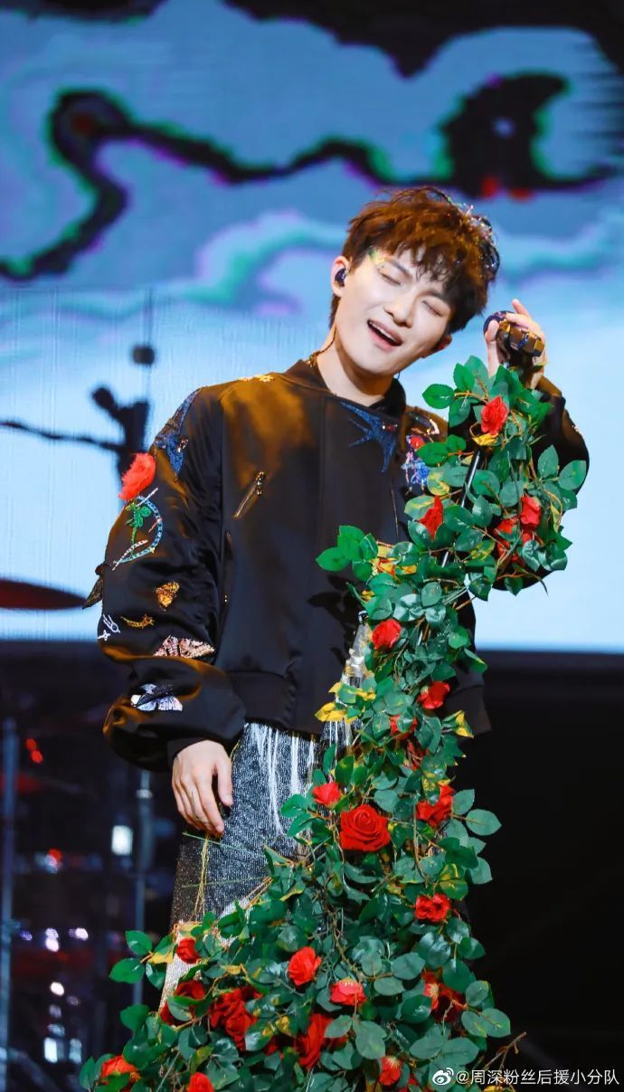 周深 · 寻音觅深 | 从"深空间"到"c929星球"