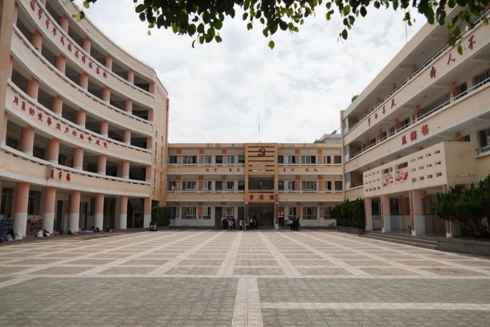 大理市:义务教育均衡发展持续推进  教育教学实现增效赋能