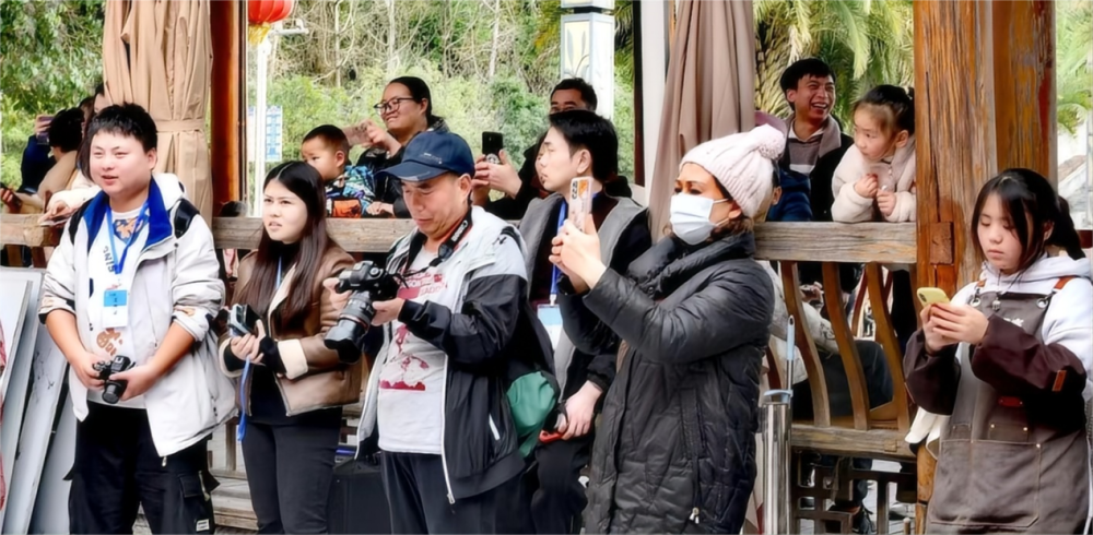 【茶酒飘香年味浓,文商惠民迎新年】文峰云桥首届美食音乐年货节拉开