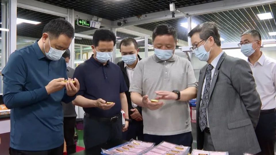 杨武一行赴深圳考察黄金产业全产业链高质量发展工作并召开对接洽谈会