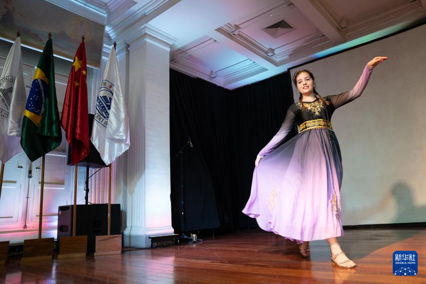 "汉语桥"比赛 | 2024"汉语桥"海外预选赛陆续举办,各国选手一展中文