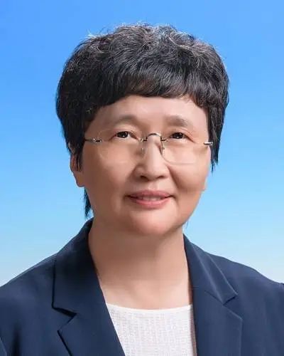 人力资源和社会保障部13现任第二十届中央委员,财政部党组书记,部长.