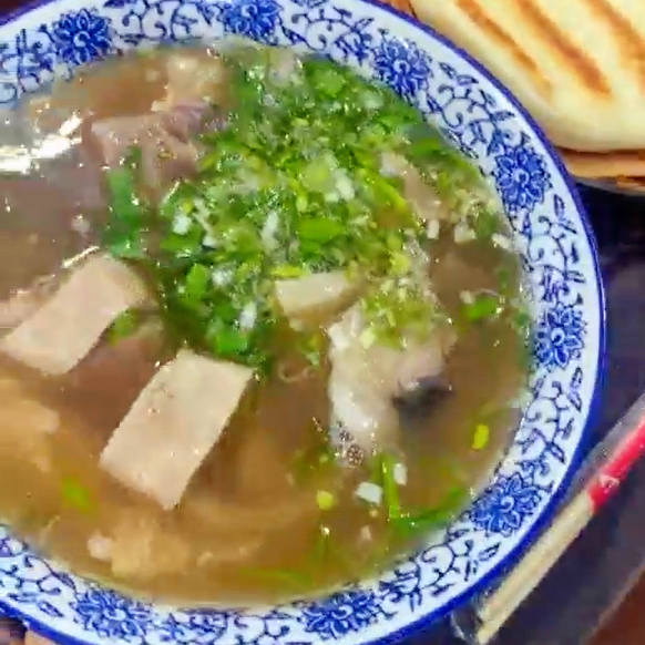 在西宁,你的一日三餐都被这些美食承包了