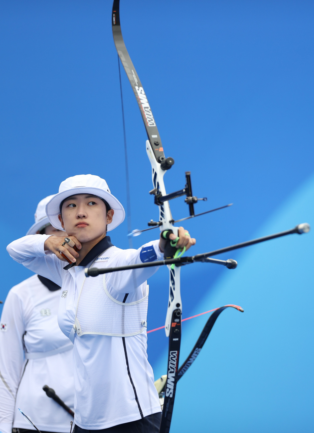 射箭——反曲弓女子团体赛况_腾讯新闻