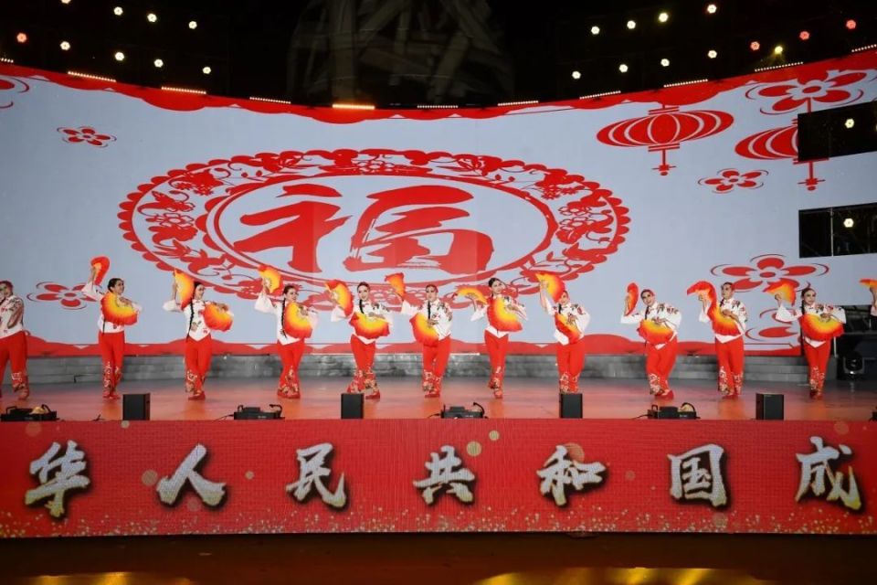 【喜讯】松原市广场舞队伍在吉林省群众广场舞大赛中_