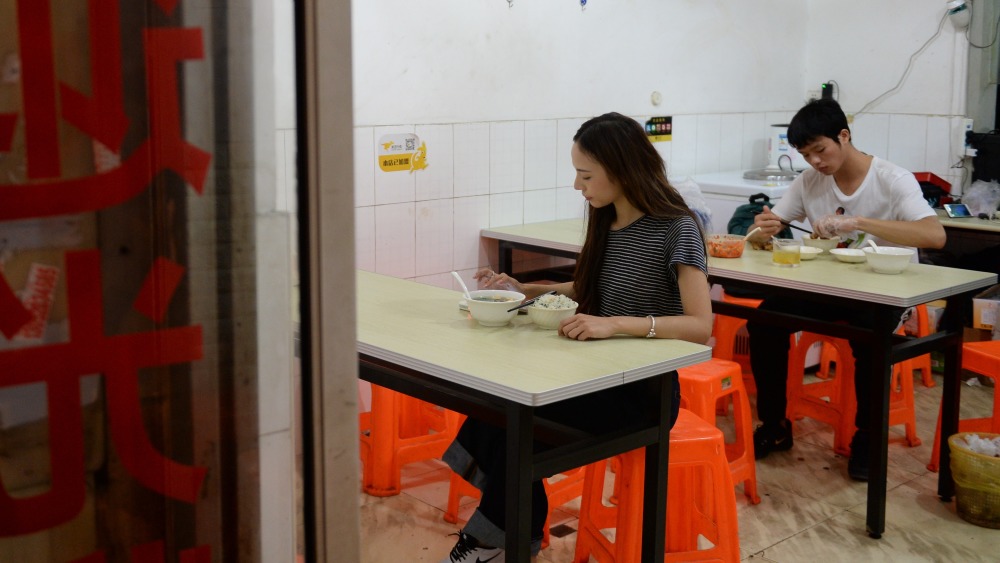 今年餐饮消费,没旺季?