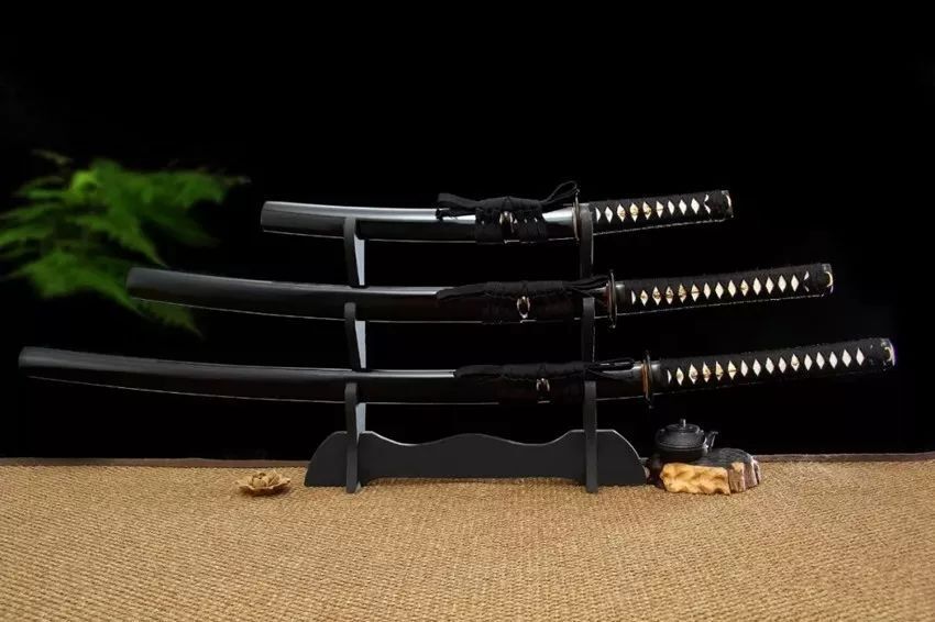 好莱坞大片中常出现的可怕兵器——拥有一刀致命能力的日本武士刀