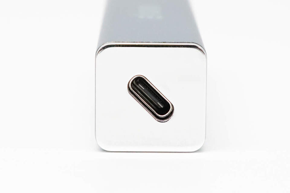 小体积高颜值，USB 3.2高速传输，BIWIN佰维 PD2000 移动固态硬盘评测_腾讯新闻