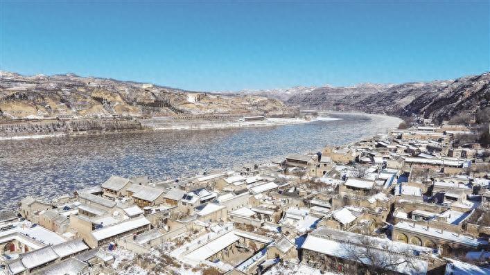 流凌"邂逅"古镇