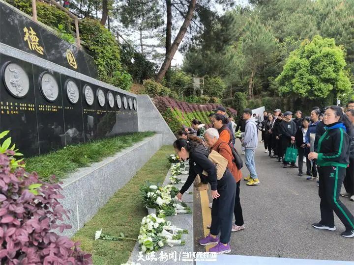 除了已经圆满举行的宝福山陵园,凤凰山公墓,龙凤园公墓,思亲园公墓,周