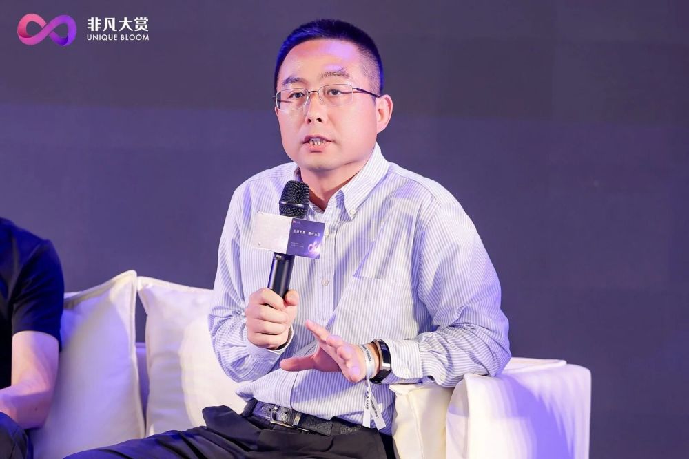 管Agent≈管人，但核心差异是“上下文管理”而非“情绪管理” · 原文图片 2