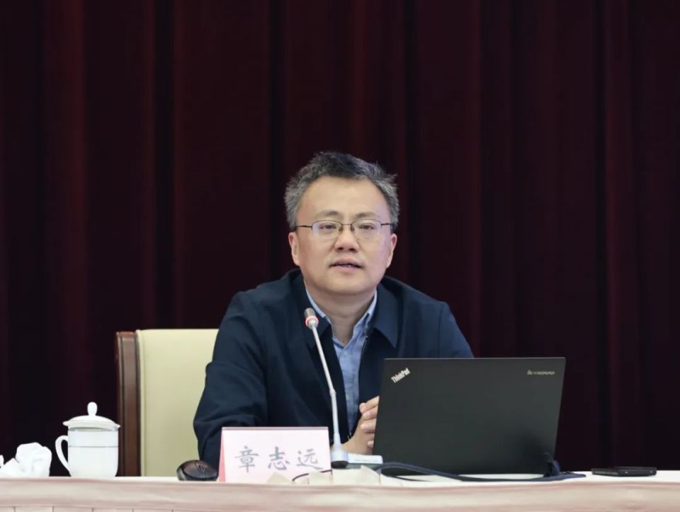 不折不扣学纪,知纪,明纪,守纪,虹口区党纪学习教