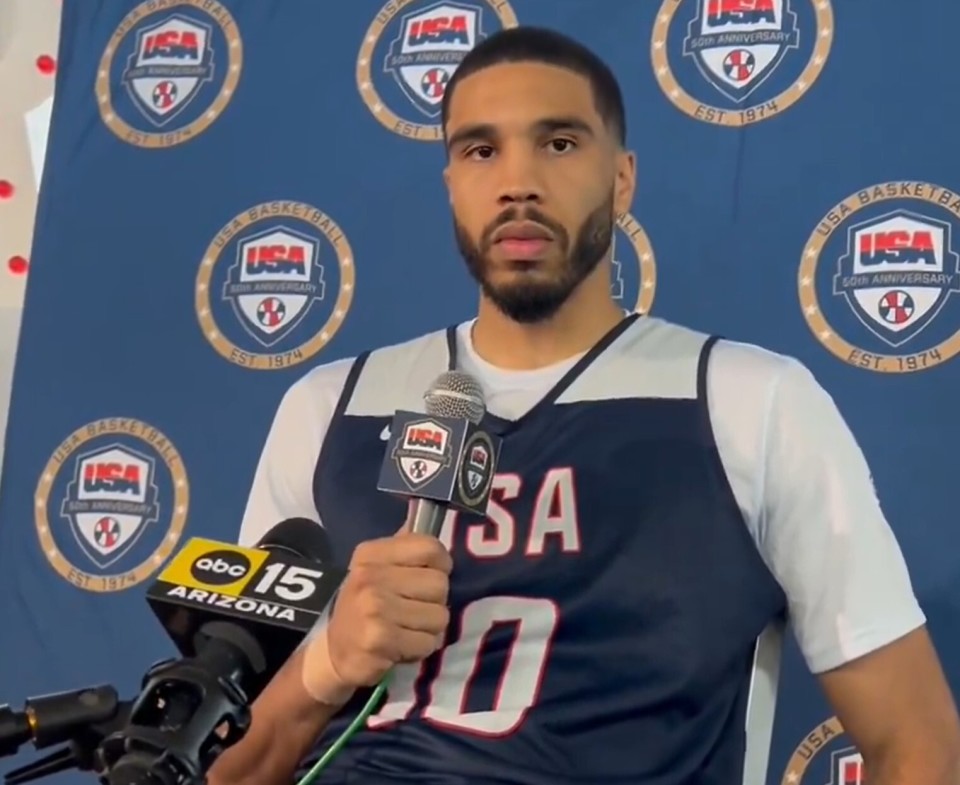 塔图姆:我在国家队选择10号球衣是为了致敬科比