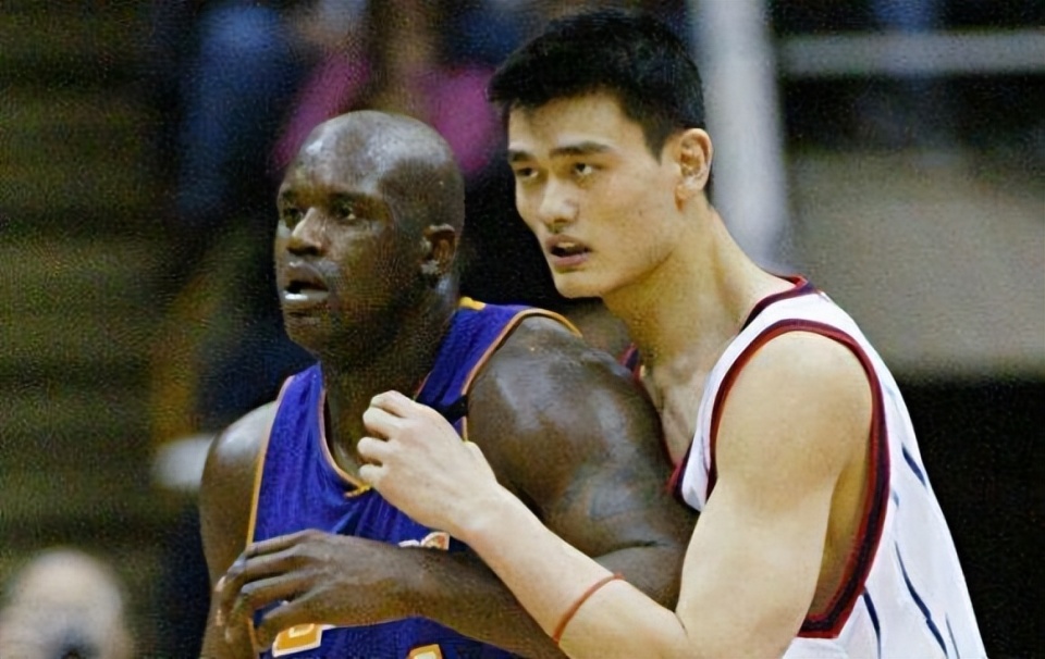 幽默!巴蒂尔:姚明有次邀请我参加活动 他说你别把妻子和女友都带来_腾