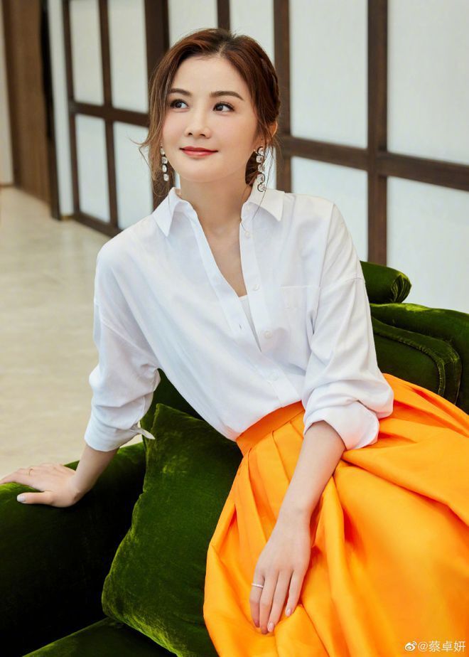 阿sa被曝与富三代百亿男友分手本尊首度正面回应分手原因曝光