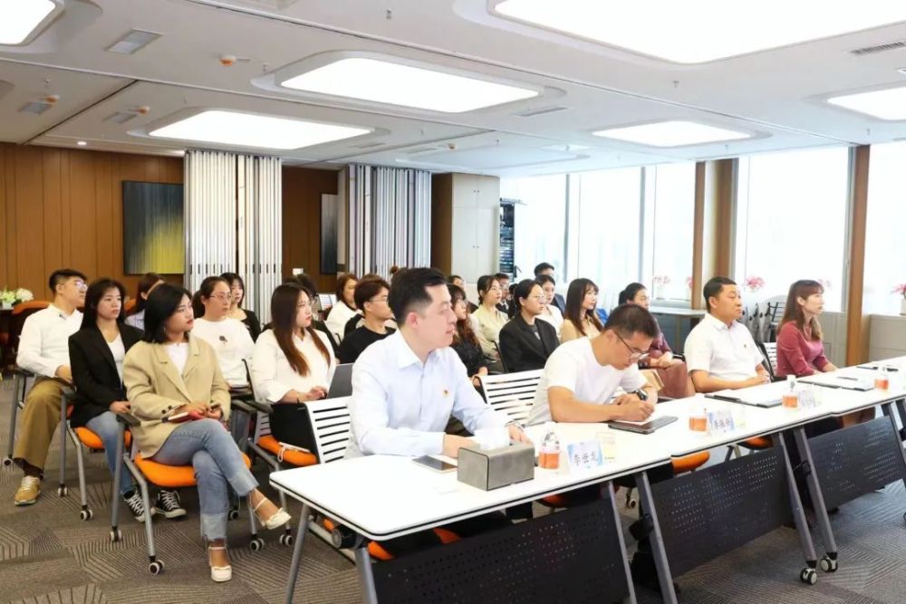 团市委开展“书香沈阳 青春悦读”青年读书分享会_腾讯新闻