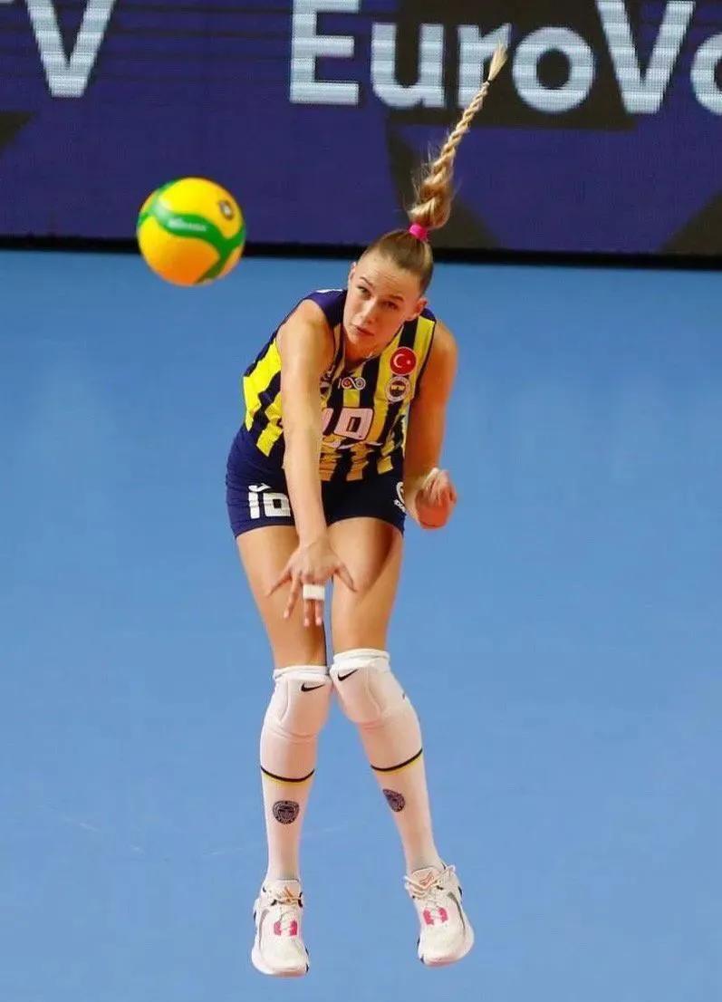 俄女排超新星太强势:场场得分王,已超越小彩娃!未来俄罗斯太强