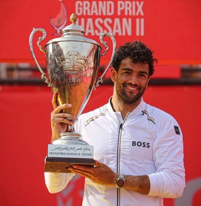 贝雷hubi谢尔顿分享三站冠军,柯林斯背靠背捧杯,弗里茨一轮游_腾讯