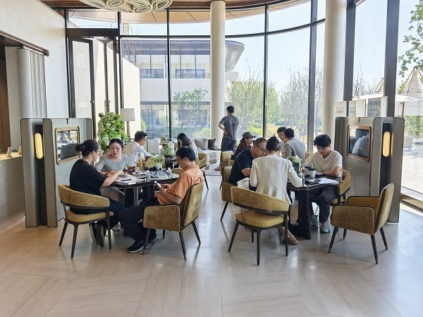 上海楼市新政后首个“金九”周末：外环外看房人气旺，购房者态度分化_腾讯新闻