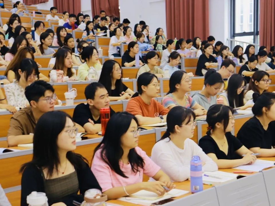 河南师范大学教室图片图片