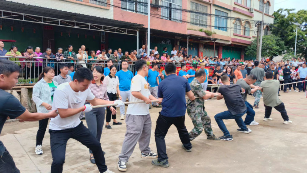 【铸牢中华民族共同体意识】宁明县亭亮镇亭亮社区歌坡节活动精彩纷呈