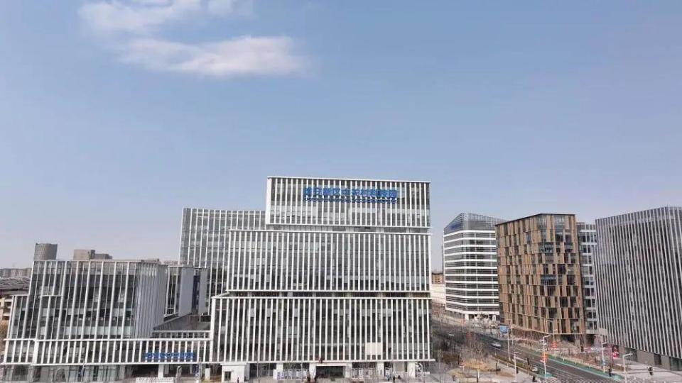新华社关注！雄安蓬勃创新活力…